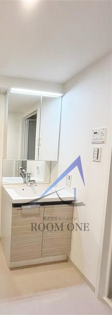 洗面設備　洗面台です。