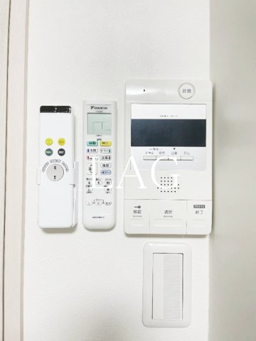 セキュリティ　モニター付きインターホンです。