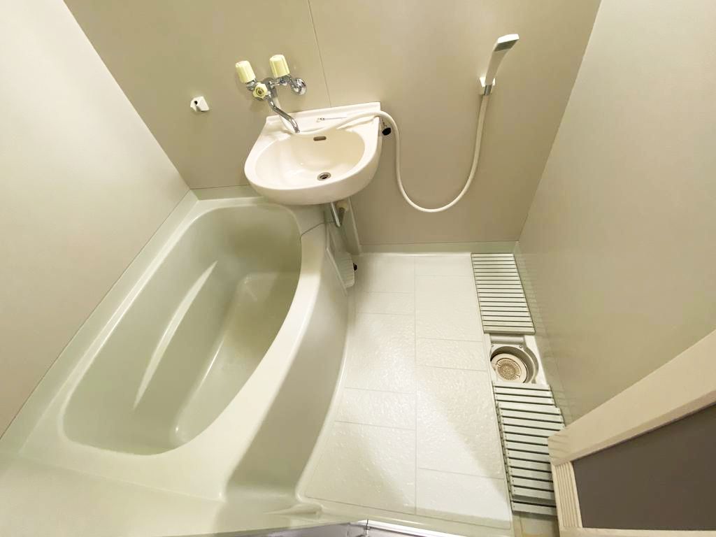 バス・シャワールーム　トイレ風呂別
