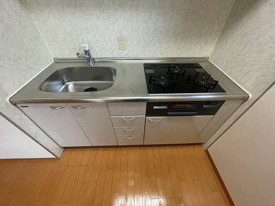 キッチン　ガスレンジ交換済み