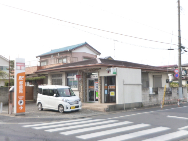 郵便局　足立西伊興郵便局（郵便局）まで245m