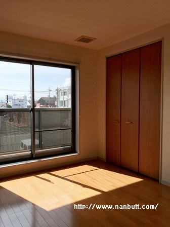 レアンドロス 福山市立大学生にもオススメ インターネット付きの居間写真