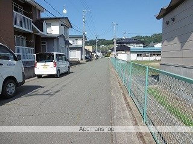 その他　周辺道路（その他）まで0m