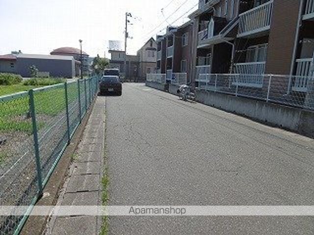 その他　周辺道路（その他）まで0m