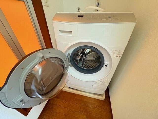 その他設備　【ドラム式洗濯乾燥機】