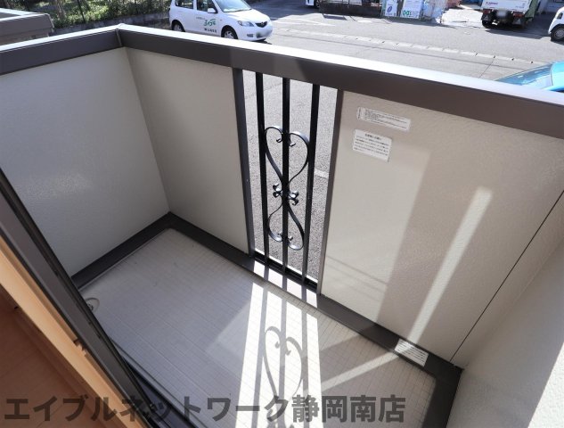 バルコニー　落ち着いた時間を過ごせるバルコニーです