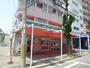 コンビニ　ローソンストア100神戸御影店（コンビニ）まで698m