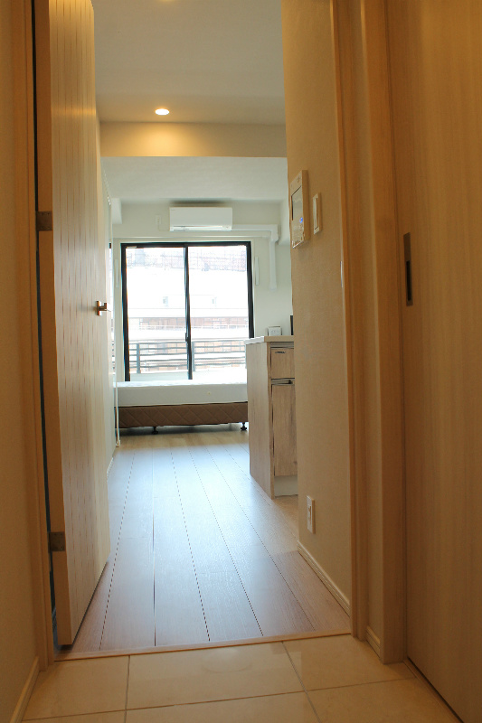 玄関　★《見学予約受け付け中》家具家電付きハイグレードマンション★