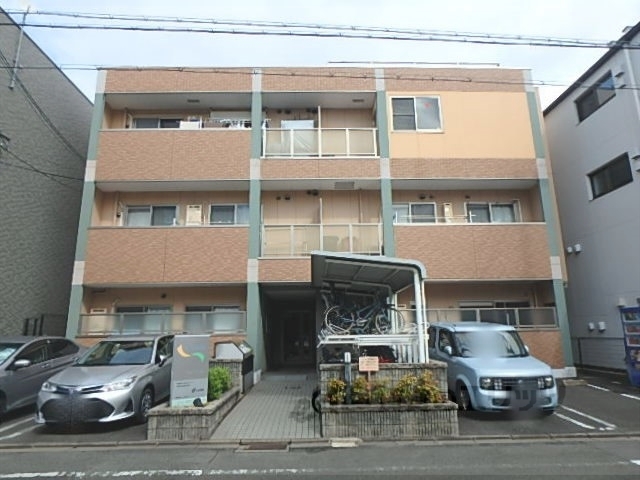 京都市中京区上松屋町のマンションの建物外観