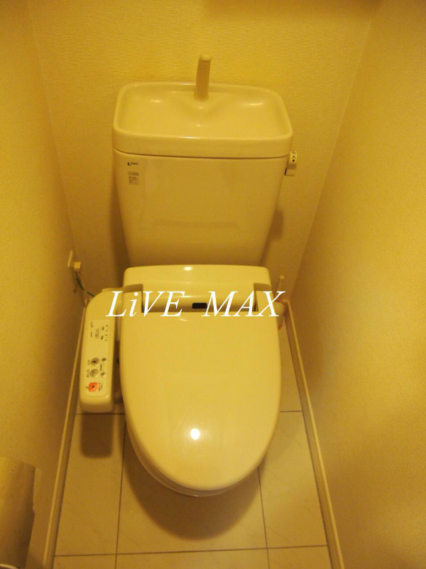 トイレ　リブマックスなら仲介手数料賃料半月分+消費税