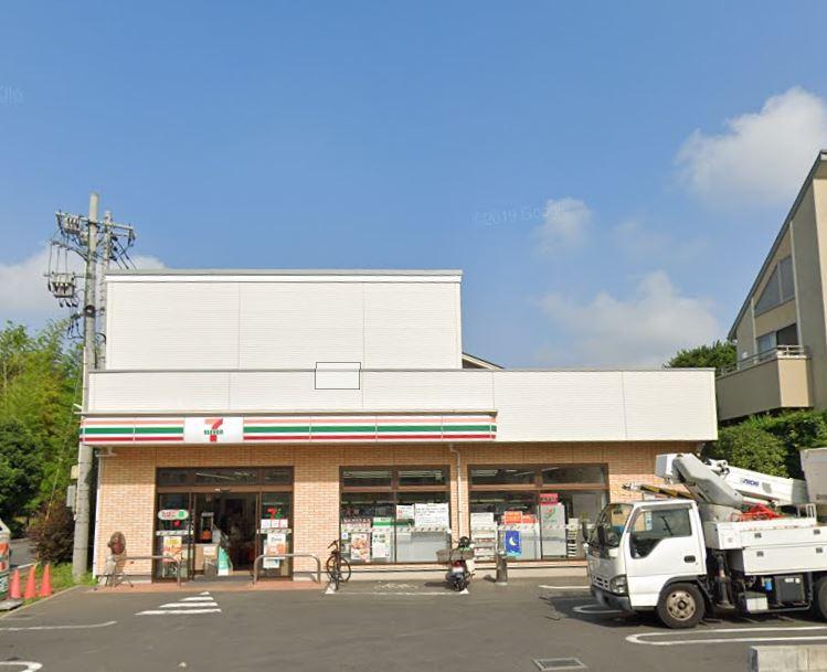 コンビニ　セブンイレブン世田谷等々力1丁目店（コンビニ）まで803m