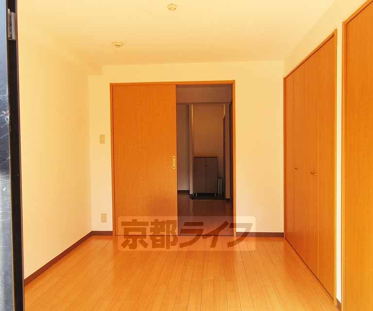 居室・リビング　広いお部屋！