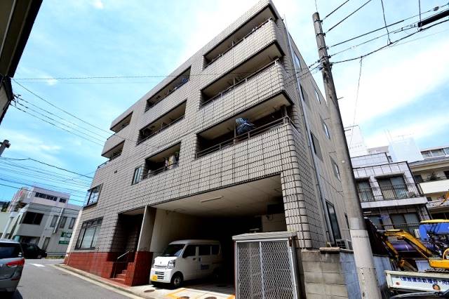 広島市西区己斐本町のマンションの建物外観