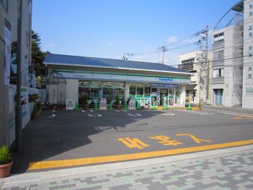 【京都市北区小山元町のマンションのコンビニ】