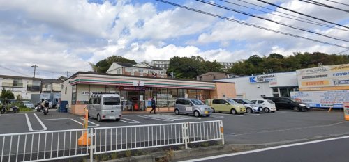 【横浜市栄区上郷町のマンションのコンビニ】