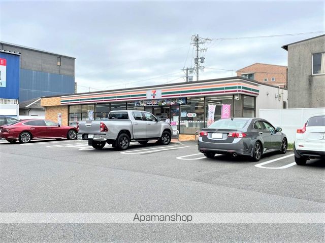 コンビニ　セブン－イレブン名古屋豊３丁目店（コンビニ）まで750m