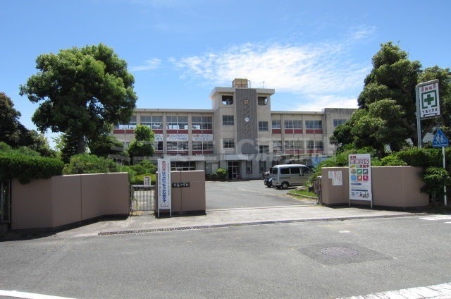 小学校　蒲郡市立竹島小学校（小学校）まで509m