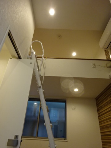 居室・リビング　2.1帖ロフト付デザイナーズ