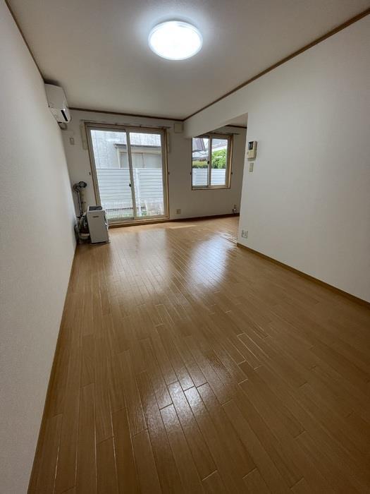 居室・リビング　リビング