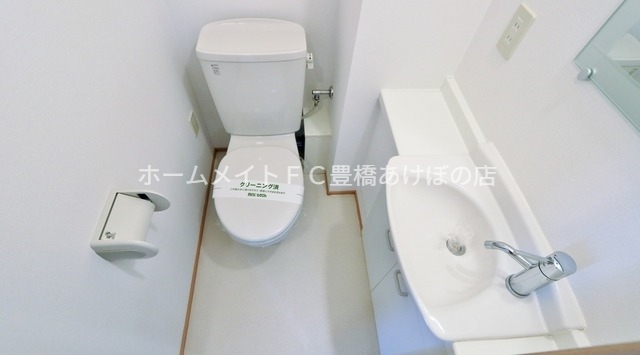 洗面設備　同型別部屋写真
