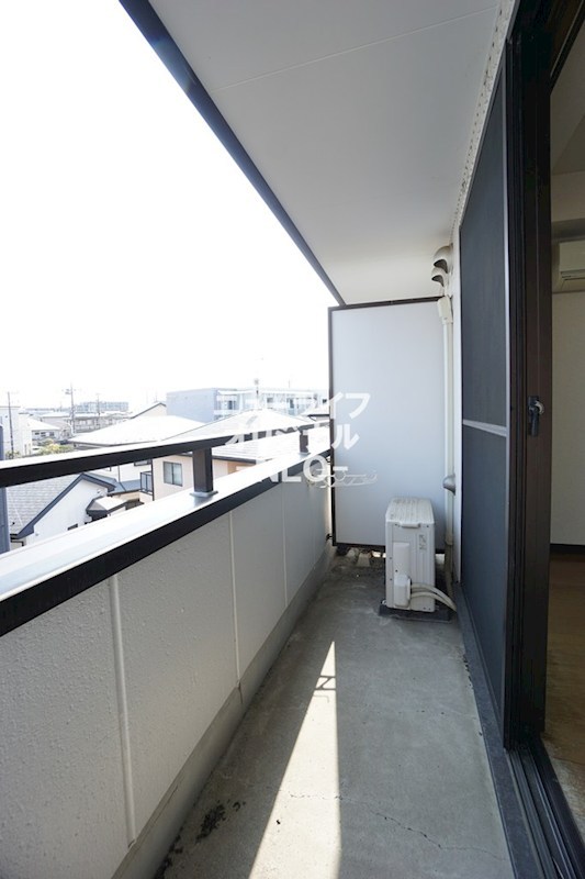 バルコニー　周辺には閑静な街並みが広がります☆