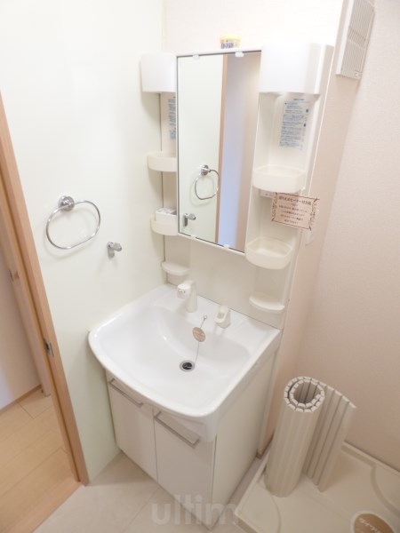 洗面設備　シャンプードレッサー