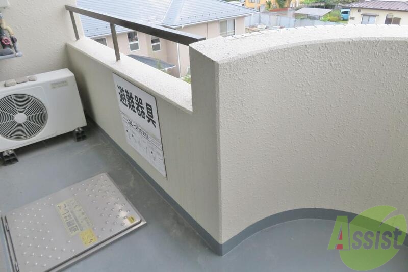 バルコニー　特殊なバルコニー丸い部分はちょっとした特別感がありますね