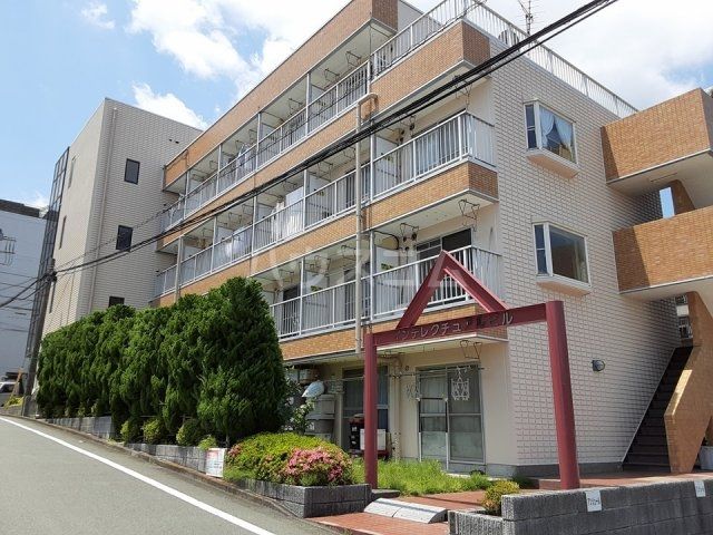 インテレクチュアルビルの外観写真