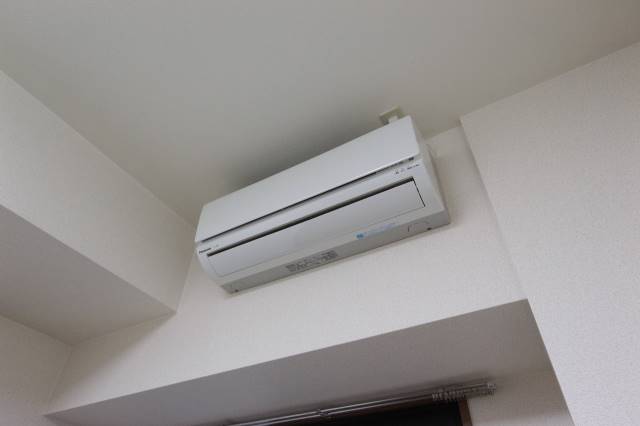 その他設備　綺麗な冷暖房はいかがでしょうか。