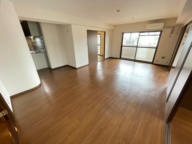 居室・リビング　他号室の写真です