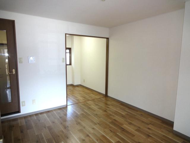 居室・リビング　リビング