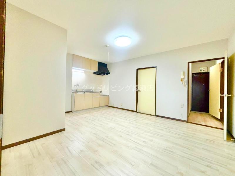 居室・リビング　2025/10/05/402