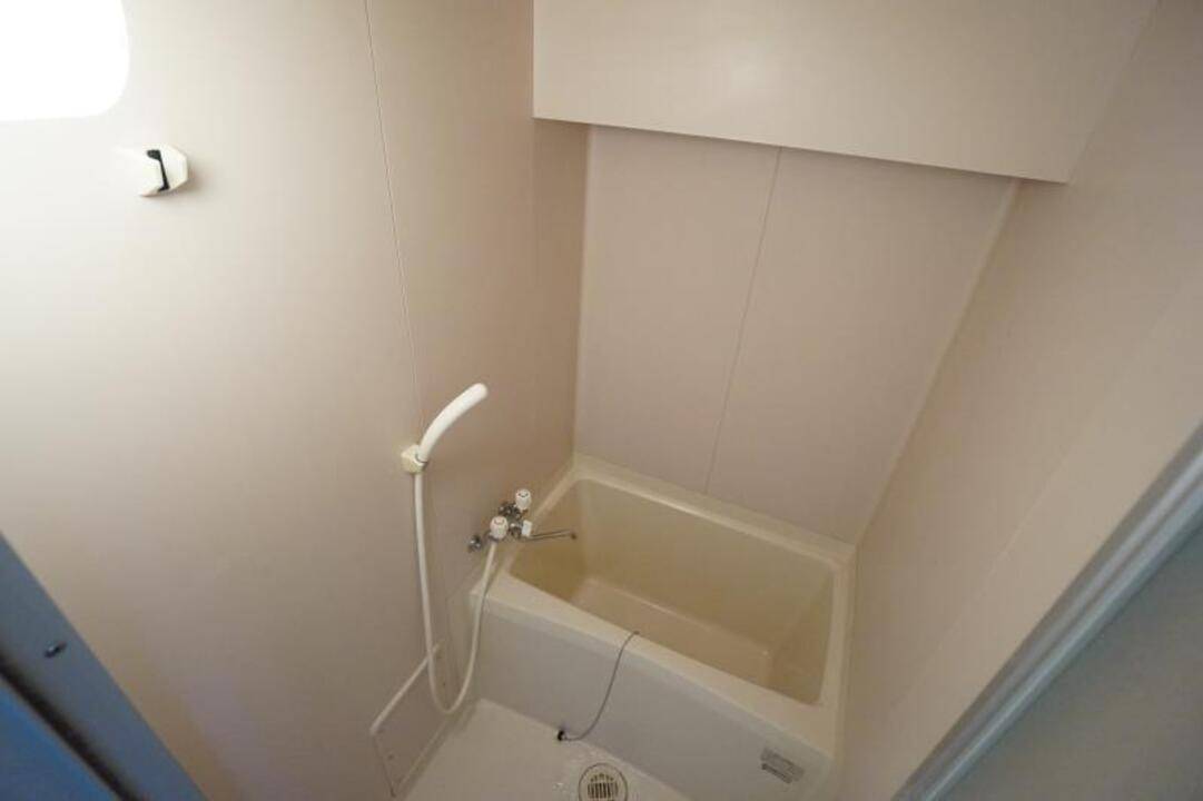 バス・シャワールーム　浴室