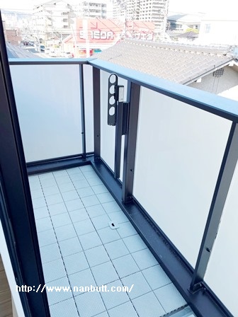 バルコニー　バルコニー