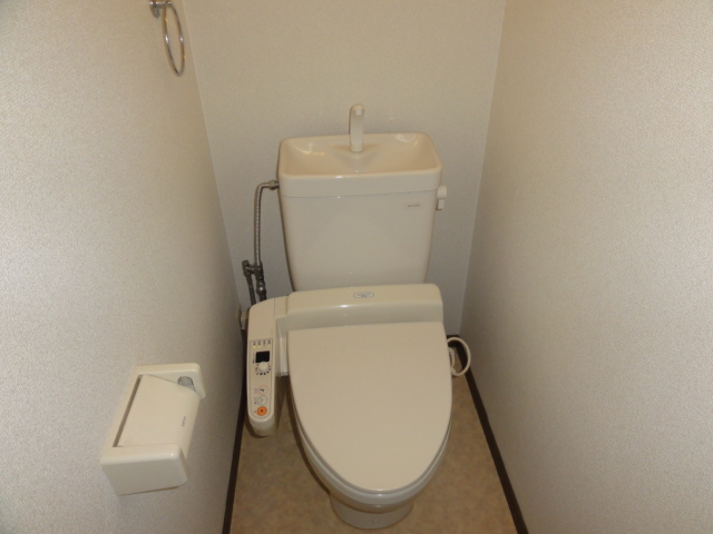 トイレ　ウォシュレットです