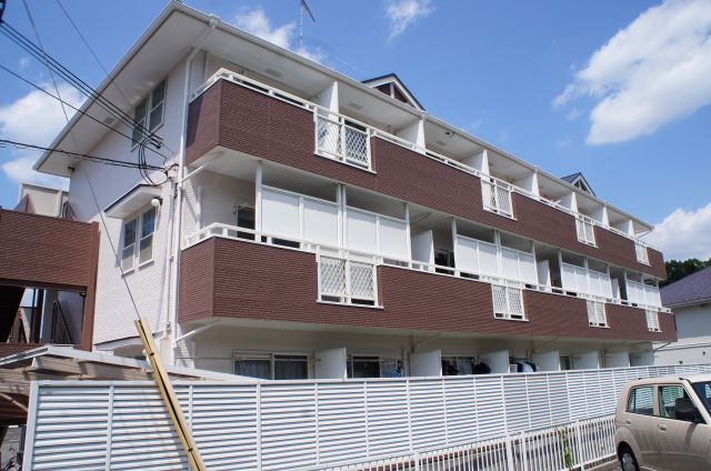 建物外観　外観は落ち着いています