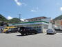 コンビニ　ファミリーマート五社インター店（コンビニ）まで102m