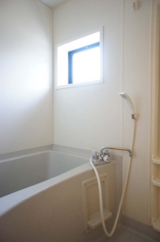 バス・シャワールーム　図面と現状に相違がある場合には現状を優先