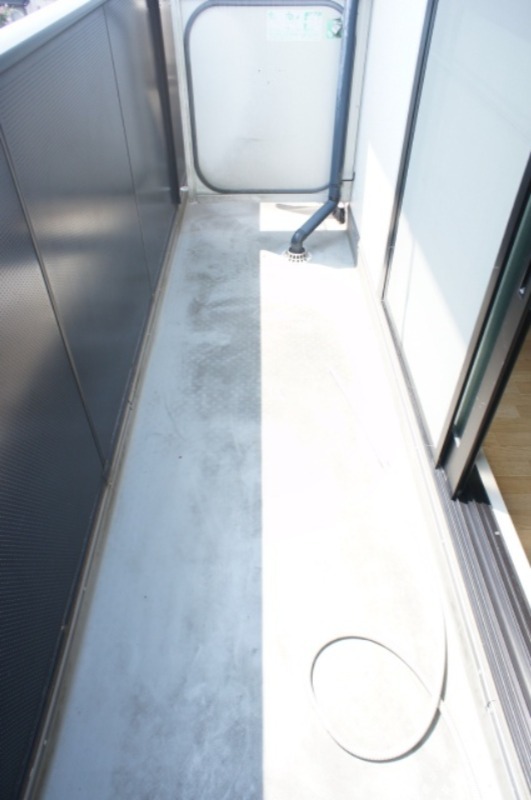 バルコニー　図面と現状に相違がある場合には現状を優先