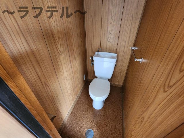 トイレ　別部屋イメージ写真