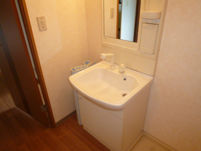 洗面設備　洗髪洗面台