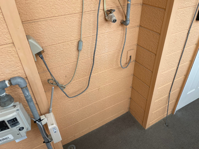 その他設備　洗濯機置き場は廊下にあります。