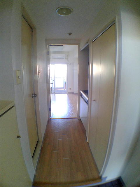 玄関　収納もある玄関です