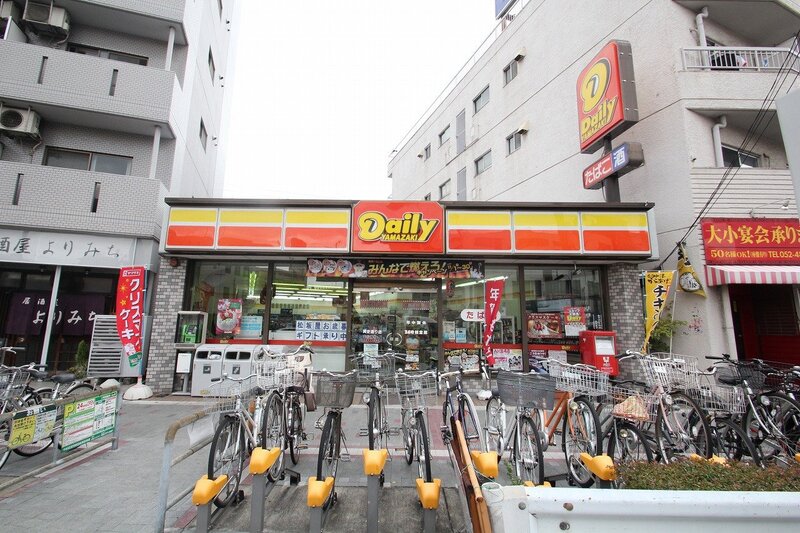 コンビニ　セブンイレブン名古屋太閤通駅前店（コンビニ）まで154m