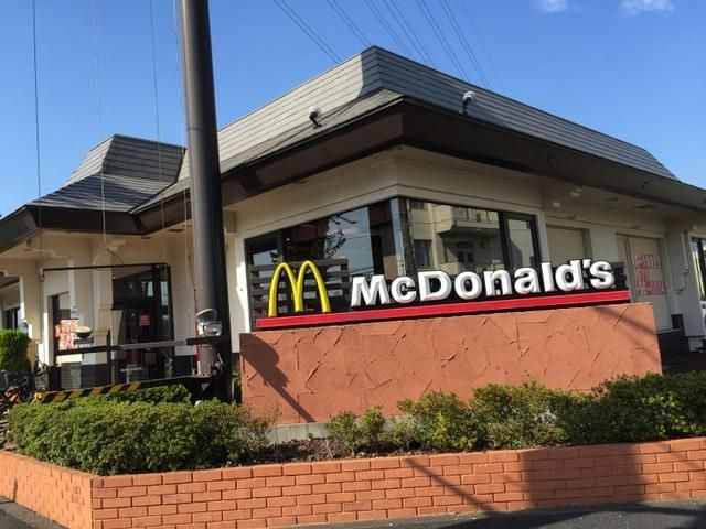 飲食店　マクドナルド新青梅武蔵村山店（飲食店）まで350m