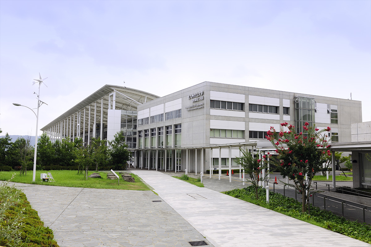 大学・短大　北九州市立大学　ひびきのキャンパス（大学・短大）まで689m