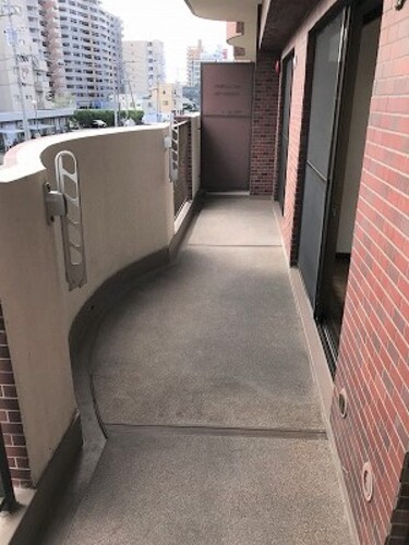 バルコニー　バルコニー