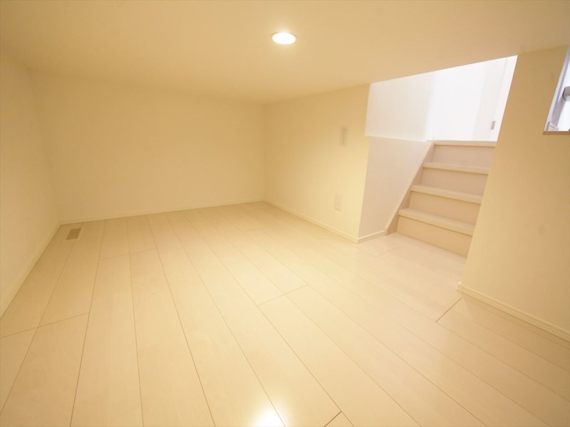 その他　アンダーロフト4.1帖（収納として使えます）