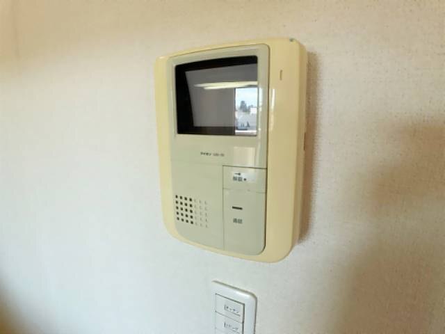 セキュリティ　※室内写真は反転別室サンプル写真。