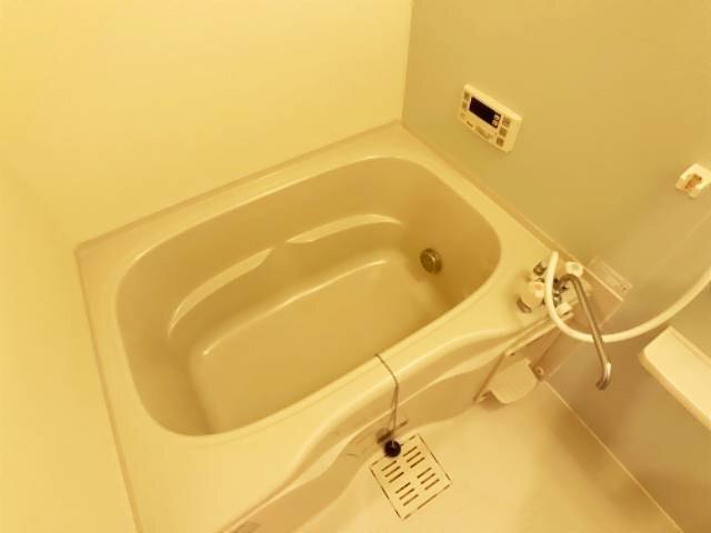 バス・シャワールーム　※室内写真は反転別室サンプル写真。